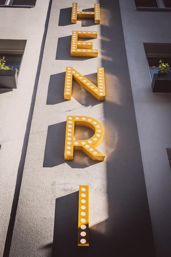 Henri Hotel Wien Siebterbezirk Екстер'єр фото