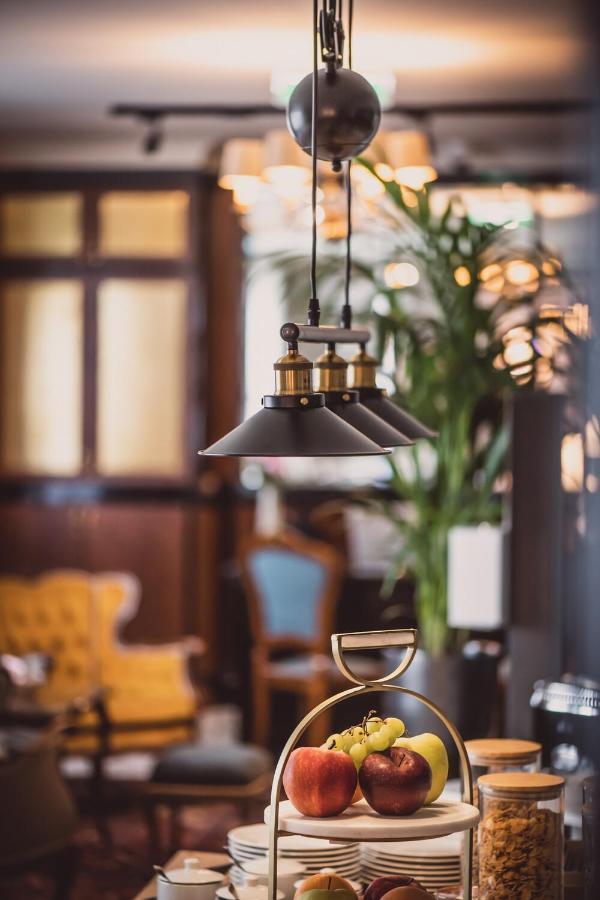 Henri Hotel Wien Siebterbezirk Екстер'єр фото