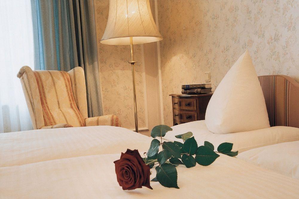 Henri Hotel Wien Siebterbezirk Екстер'єр фото