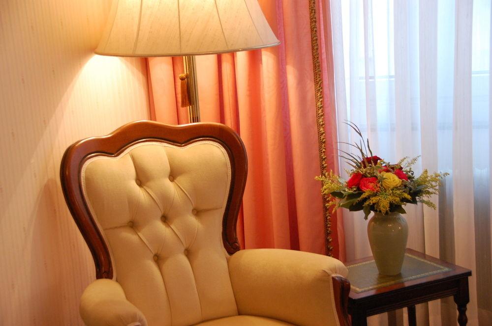 Henri Hotel Wien Siebterbezirk Екстер'єр фото